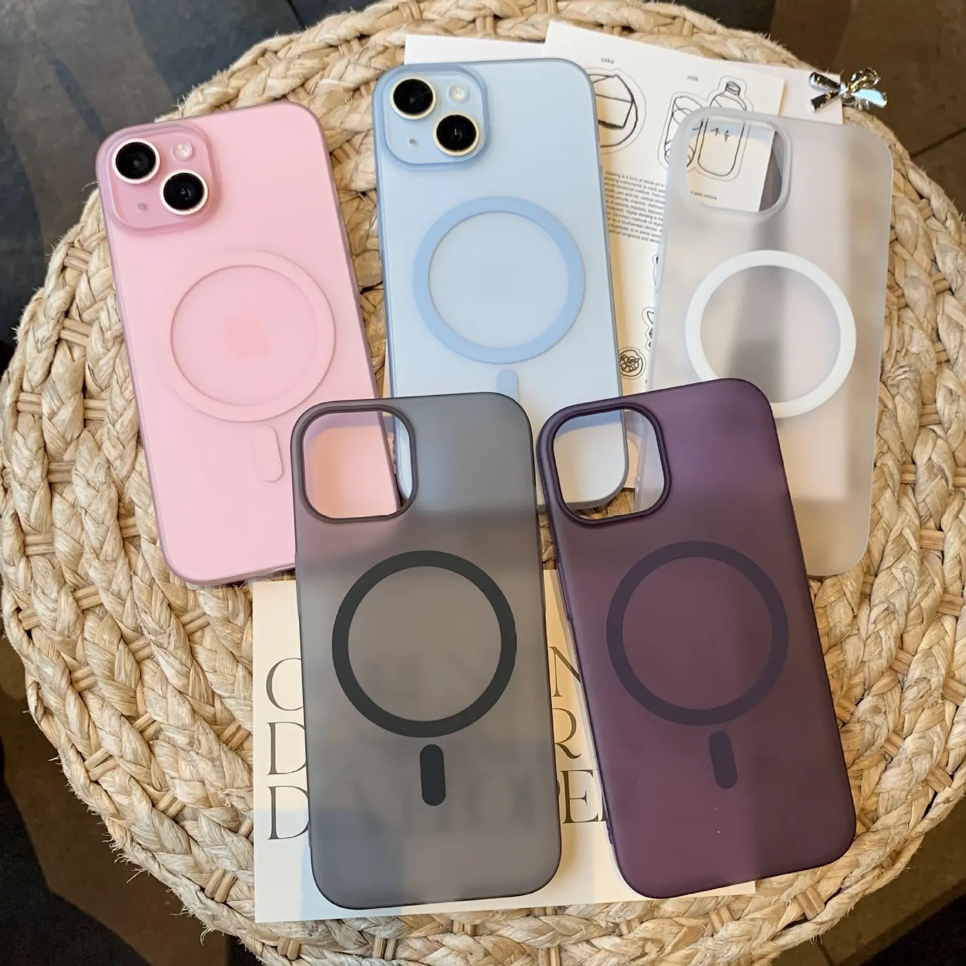 iPhone-15---Apple---Q-Series-2024---Silicon---Magsafe
